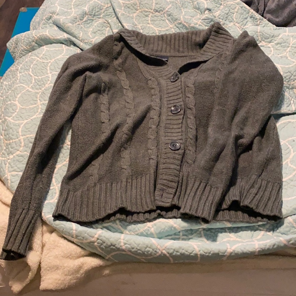 Grey cardigan